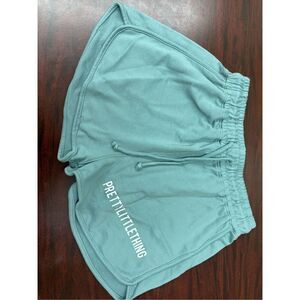 Pretty Little Thing Seafoam Green Shorts Size Medium